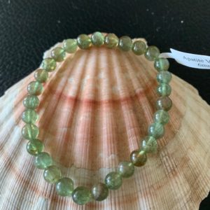 bracelet simple apatite verte 6 mm