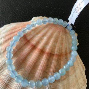 bracelet simple calcite bleue 6 mm